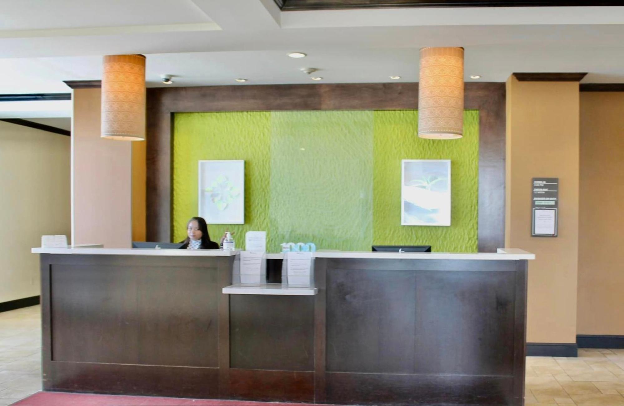 Hilton Garden Inn Edmonton International Airport Leduc Exterior photo